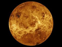 Venus Indah tapi Bak Neraka, Suhu Tembus 400 Derajat Celsius