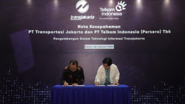 Telkom menjalin kerja sama dengan Transjakarta untuk pengembangan sistem teknologi informasi di sektor transportasi.