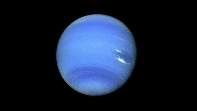 Badan Penerbangan dan Antariksa Amerika Serikat (NASA) mengungkapkan waktu tempuh dari Bumi menuju planet terjauh dari bumi yaitu Neptunus mencapai 12 tahun.