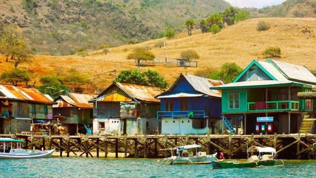 BAKTI Kominfo berkolaborasi dengan Atourin dalam mendorong digitalisasi kampung wisata di Ternate untuk meningkatkan pemanfaatan infrastruktur.