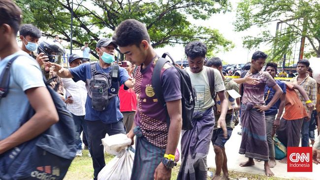 Narasi kebencian mengenai pengungsi Rohingya di Indonesia merebak di sejumlah platform media sosial. Siapa yang pertama kali menyebar?