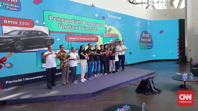 Telkomsel mengumumkan pemenang program Undian Poin Festival 2023, Rabu (24/1). Di sisi lain, XL Axiata juga meluncurkan program terbaru bertajuk XL Poin