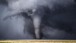 Mengapa fenomena tornado lebih sering terjadi di AS dibanding negara lain? Simak jawabannya di sini.